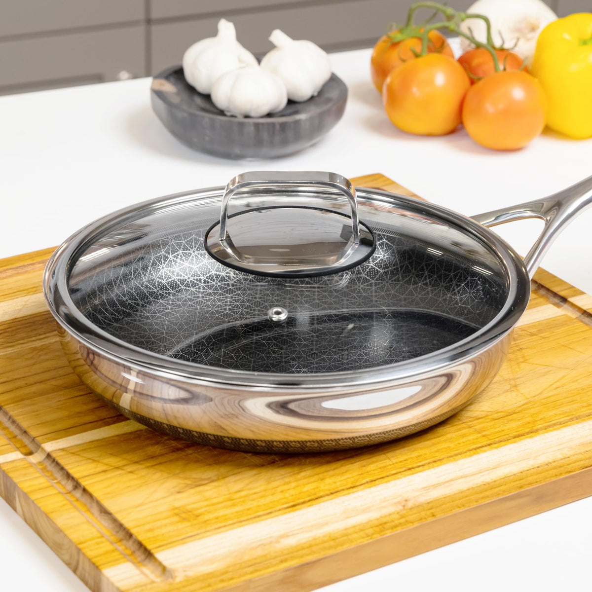 10-Inch Tempered Glass Lid with Stay-Cool Handle I852022
