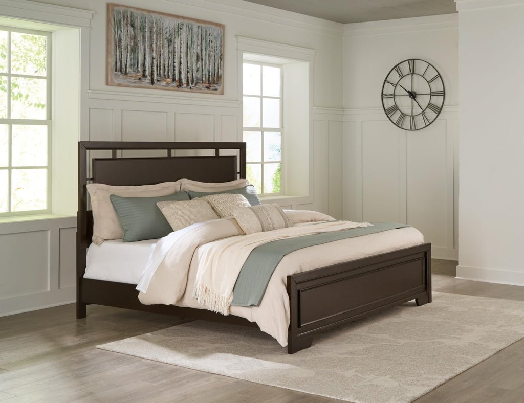 California King Panel Bed I76278